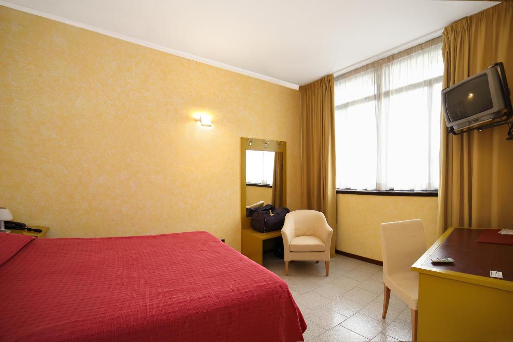 Aquamaris Hotel Sala Baganza Room photo