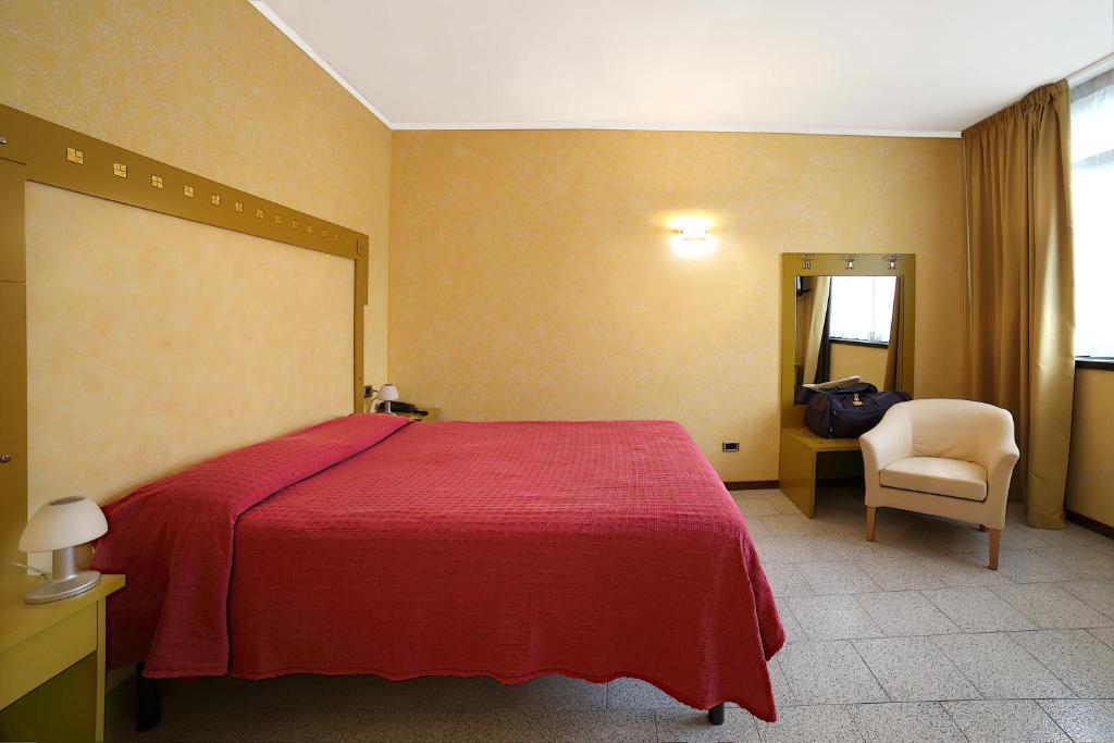 Aquamaris Hotel Sala Baganza Room photo